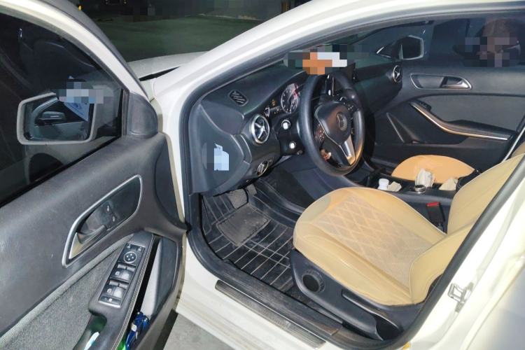 Used Mercedes-Benz A-Class 2015 A 180 Standard Model Driver Seat