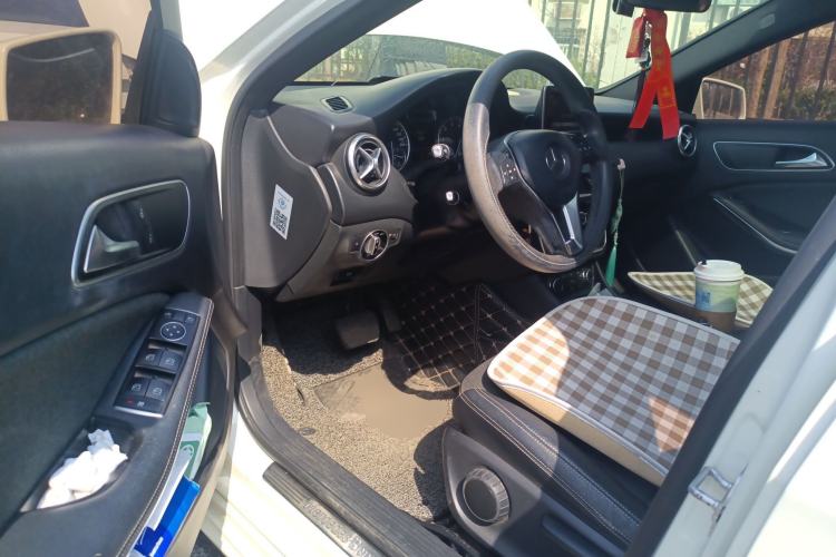 Used Mercedes-Benz A-Class 2015 A 180 Standard Model Driver Seat