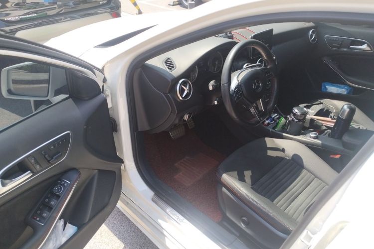 Used Mercedes-Benz A-Class 2015 A 200 Sport Edition Driver Seat