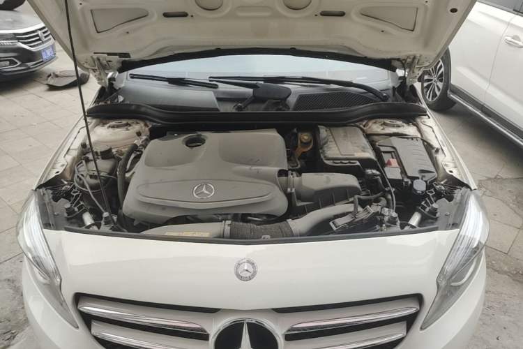 Used Mercedes-Benz A-Class 2015 A 180 Engine Bay