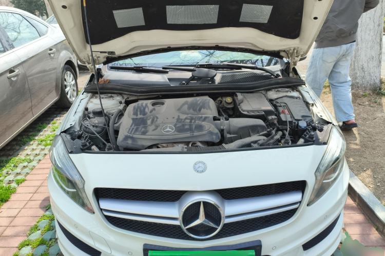 Used Mercedes-Benz A-Class 2015 A 200 Sport Edition Engine Bay