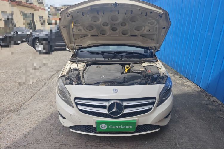 Used Mercedes-Benz A-Class 2015 A 200 Fashion Model Engine Bay