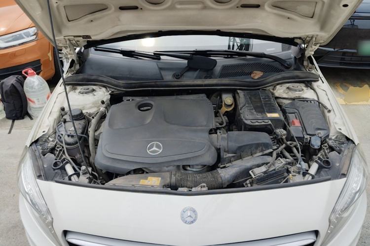 Used Mercedes-Benz A-Class 2015 A 200 Sport Edition Engine Bay