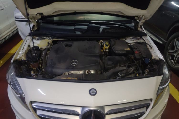 Used Mercedes-Benz A-Class 2015 A 200 Sport Edition Engine Bay