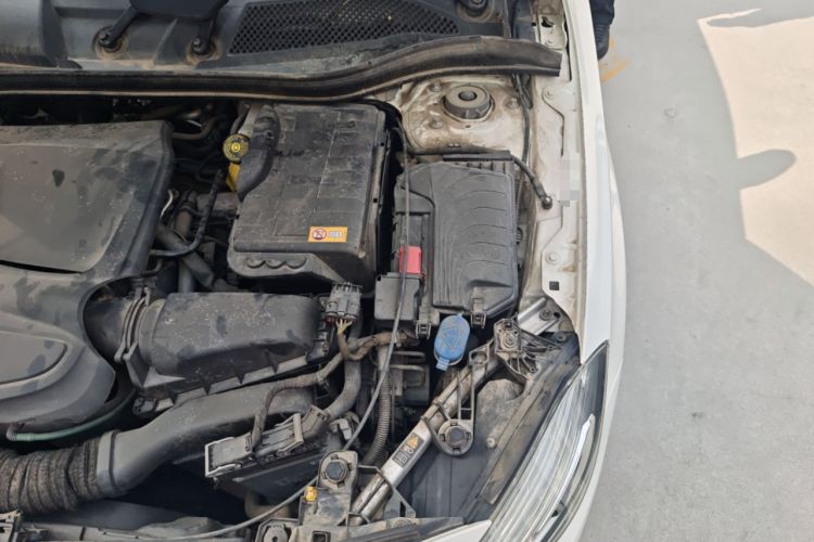 Used Mercedes-Benz A-Class 2015 A 180 Engine Bay Left