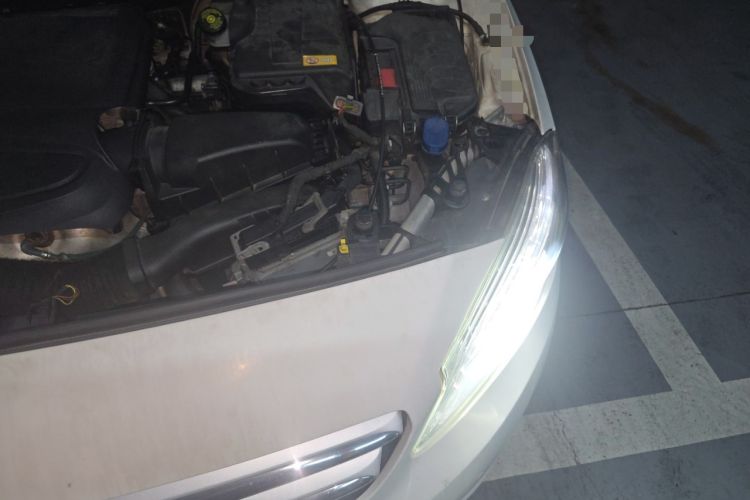 Used Mercedes-Benz A-Class 2015 A 200 Fashion Model Engine Bay Left