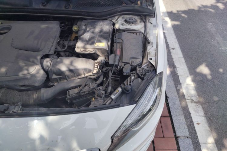 Used Mercedes-Benz A-Class 2015 A 200 Sport Edition Engine Bay Left