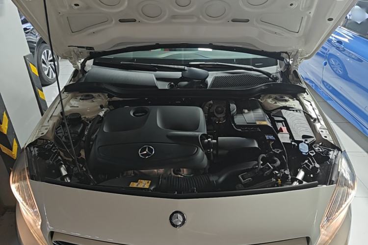Used Mercedes-Benz A-Class 2015 A 180 Standard Model Engine Bay