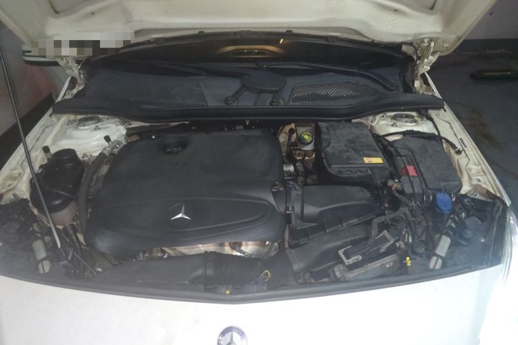 Used Mercedes-Benz A-Class 2015 A 200 Fashion Model Engine Bay