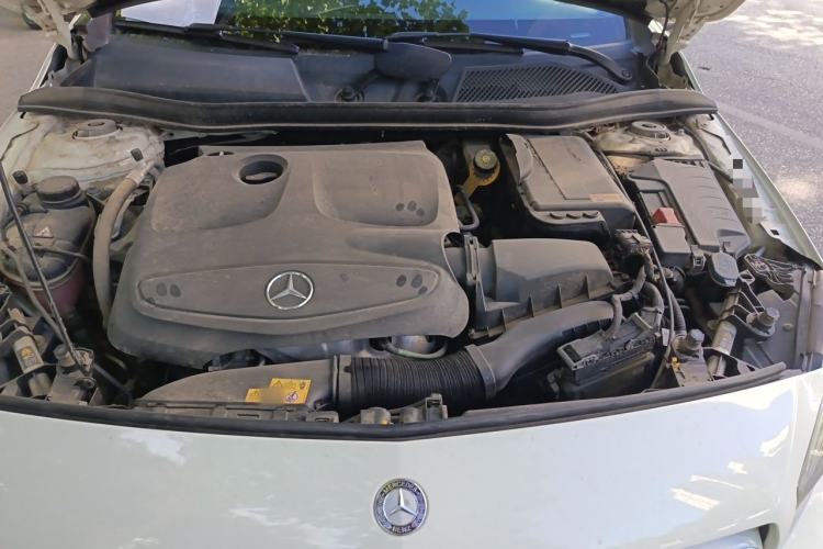Used Mercedes-Benz A-Class 2015 A 180 Engine Bay