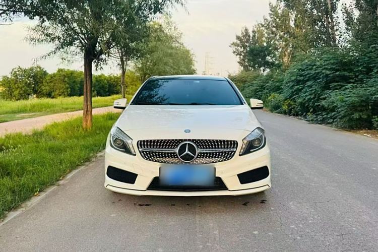 Used Mercedes-Benz A-Class 2015 A 200 Sport Edition Exterior 1