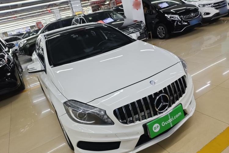 Used Mercedes-Benz A-Class 2015 A 180 Exterior 1