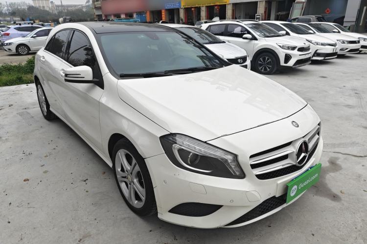 Used Mercedes-Benz A-Class 2015 A 180 Exterior 1