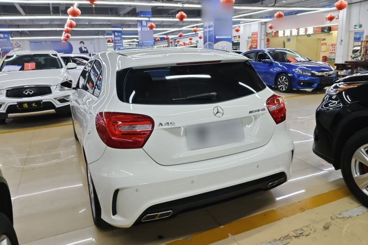 Used Mercedes-Benz A-Class 2015 A 180 Exterior 2