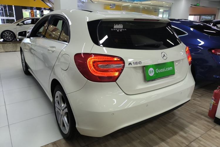 Used Mercedes-Benz A-Class 2015 A 180 Exterior 2