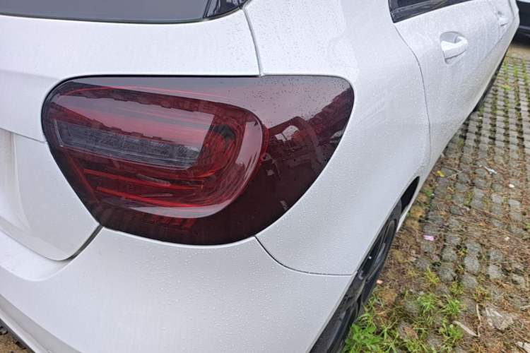 Used Mercedes-Benz A-Class 2015 A 180 Exterior 3