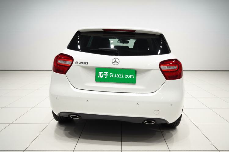 Used Mercedes-Benz A-Class 2015 A 200 Fashion Model Exterior 4
