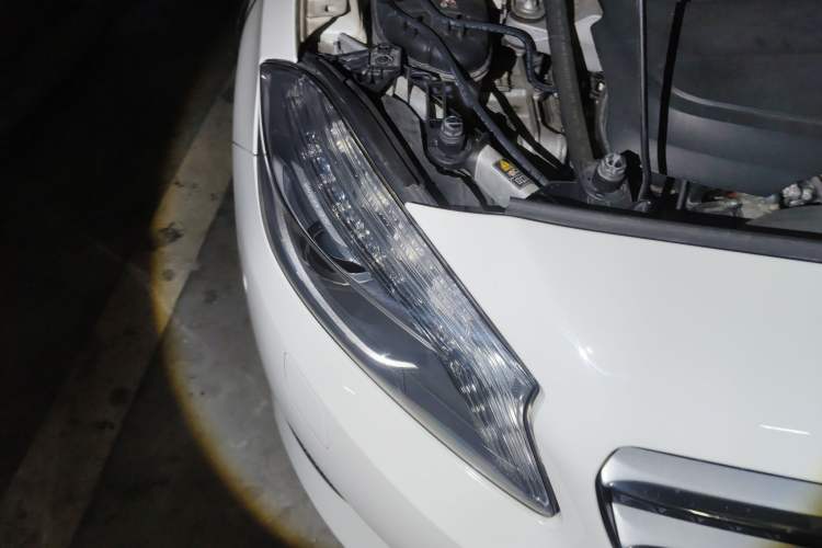 Used Mercedes-Benz A-Class 2015 A 200 Fashion Model Exterior 6