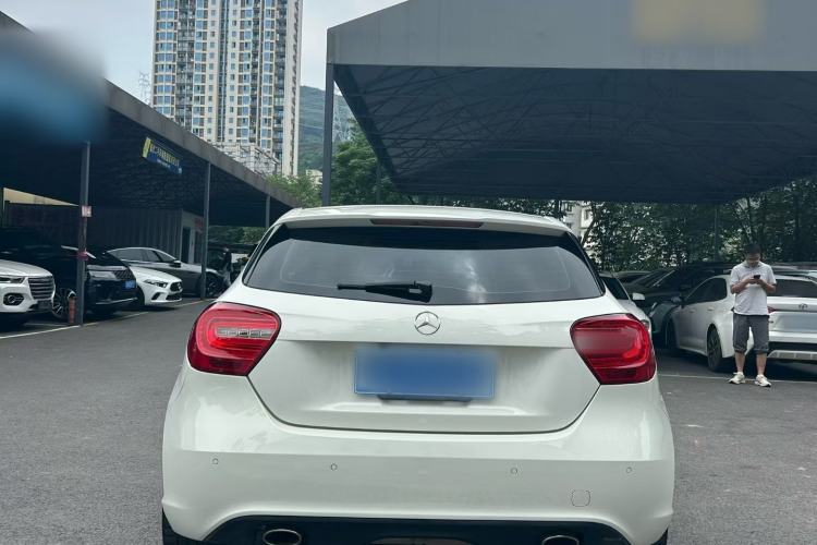 Used Mercedes-Benz A-Class 2015 A 200 Fashion Model Exterior 8