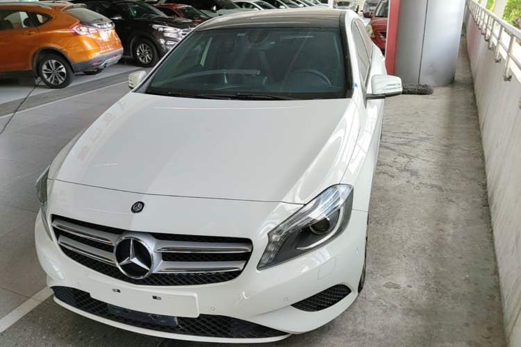 Used Mercedes-Benz A-Class 2015 A 200 Fashion Model Front