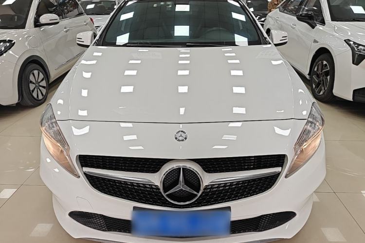 Used Mercedes-Benz A-Class 2015 A 180 Standard Model Front