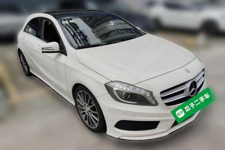 Used Mercedes-Benz A-Class 2015 A 200 Sport Edition Front Right 45 Deg
