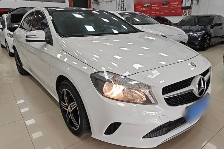 Used Mercedes-Benz A-Class 2015 A 180 Standard Model Front Right 45 Deg