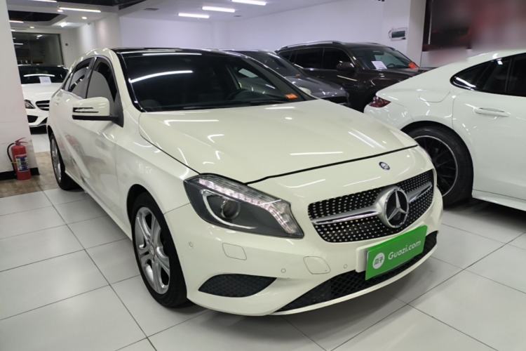 Used Mercedes-Benz A-Class 2015 A 180 Front Right 45 Deg