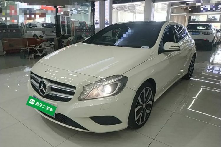 Used Mercedes-Benz A-Class 2015 A 200 Fashion Model Guazi used car, China used car export, Used car for sale, Used cars, Cheapest cars for sale