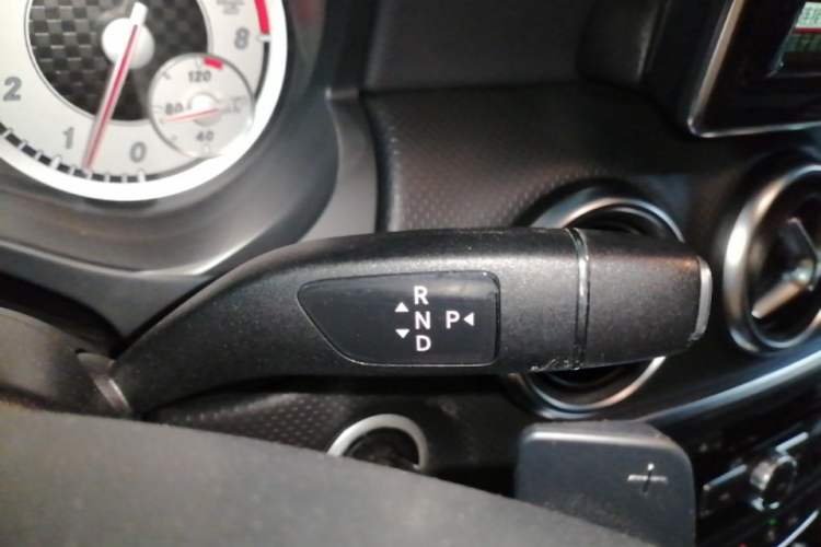 Used Mercedes-Benz A-Class 2015 A 200 Fashion Model Gear Lever