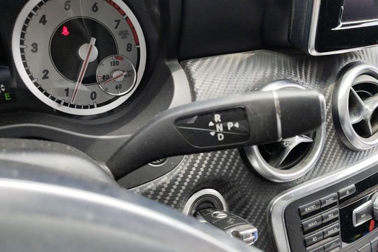 Used Mercedes-Benz A-Class 2015 A 200 Sport Edition Gear Lever