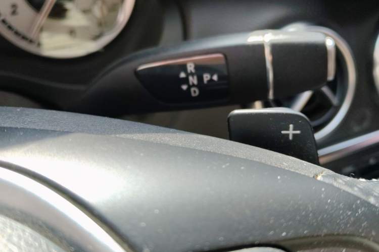 Used Mercedes-Benz A-Class 2015 A 200 Fashion Model Gear Lever
