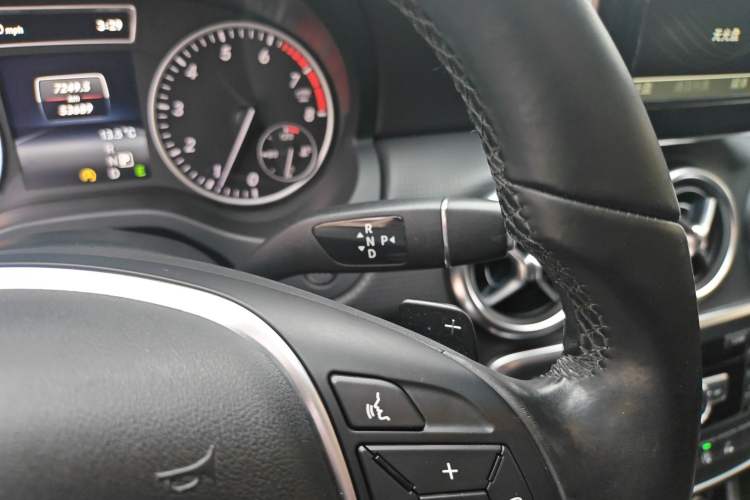 Used Mercedes-Benz A-Class 2015 A 180 Gear Lever