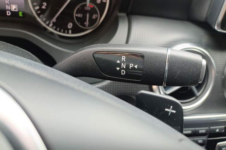 Used Mercedes-Benz A-Class 2015 A 180 Gear Lever