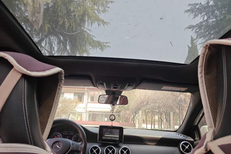 Used Mercedes-Benz A-Class 2015 A 180 Headliner