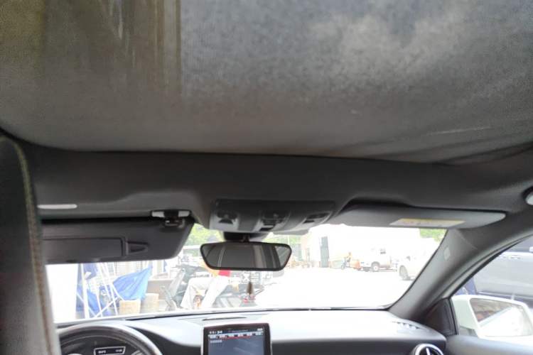 Used Mercedes-Benz A-Class 2015 A 200 Fashion Model Headliner