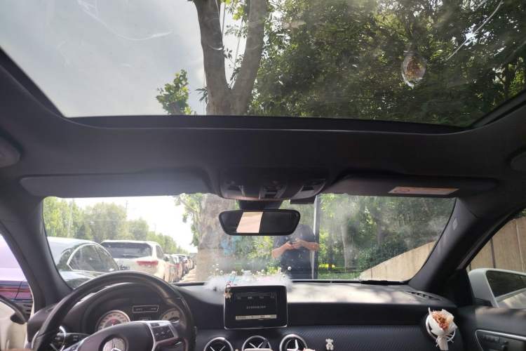 Used Mercedes-Benz A-Class 2015 A 200 Sport Edition Headliner