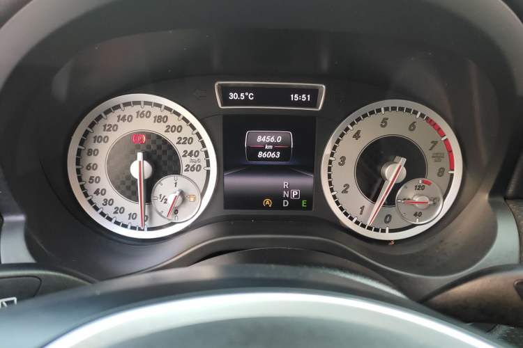 Used Mercedes-Benz A-Class 2015 A 200 Fashion Model Instrument Cluster
