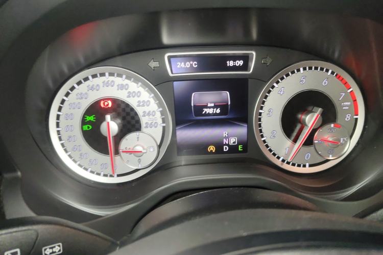 Used Mercedes-Benz A-Class 2015 A 200 Fashion Model Instrument Cluster
