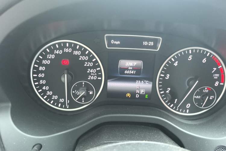 Used Mercedes-Benz A-Class 2015 A 180 Instrument Cluster