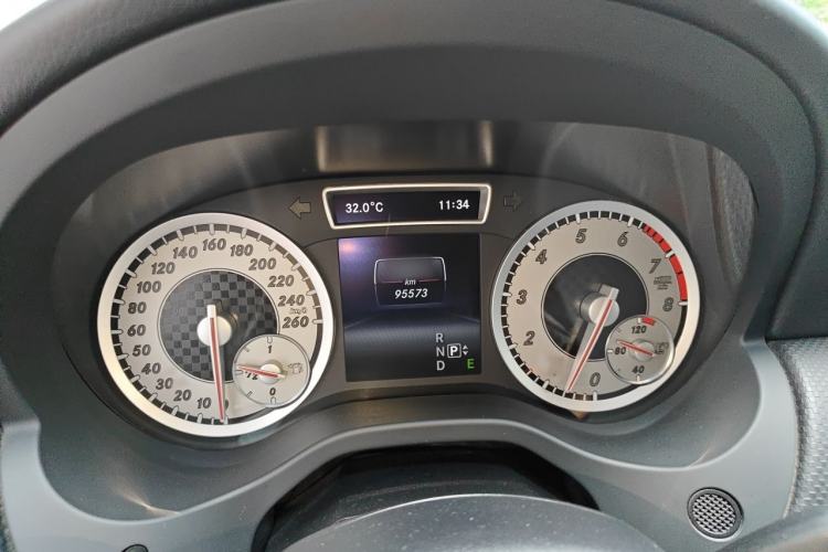 Used Mercedes-Benz A-Class 2015 A 200 Fashion Model Instrument Cluster