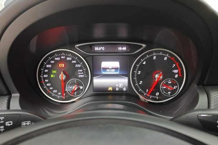 Used Mercedes-Benz A-Class 2015 A 180 Standard Model Instrument Cluster