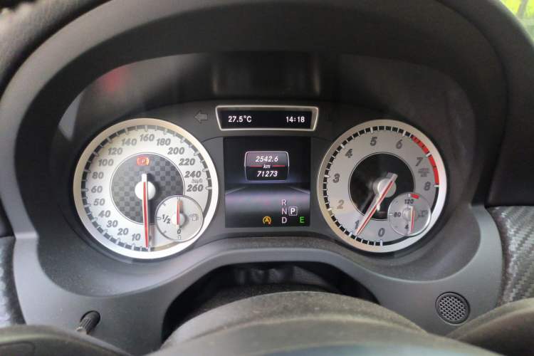 Used Mercedes-Benz A-Class 2015 A 200 Sport Edition Instrument Cluster