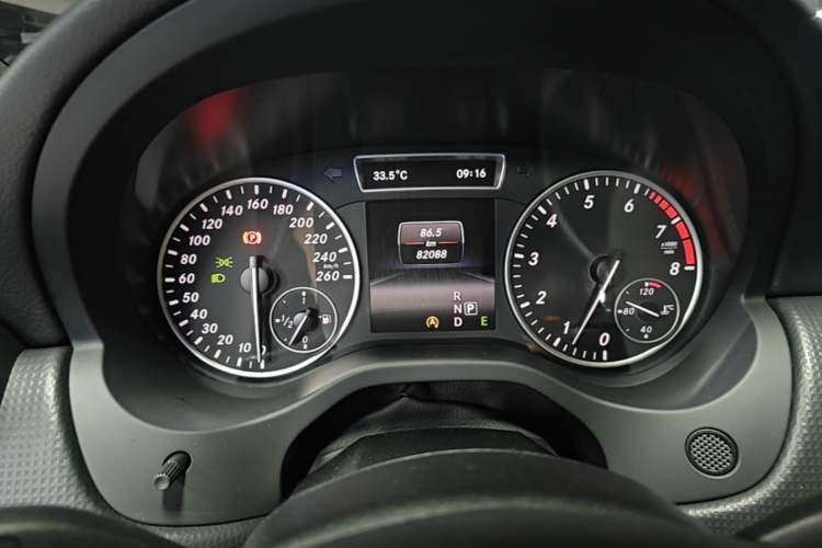 Used Mercedes-Benz A-Class 2015 A 180 Standard Model Instrument Cluster
