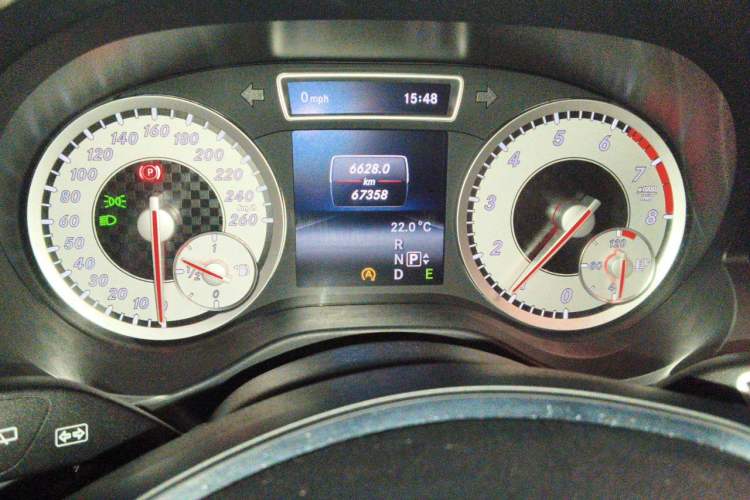Used Mercedes-Benz A-Class 2015 A 200 Fashion Model Instrument Cluster