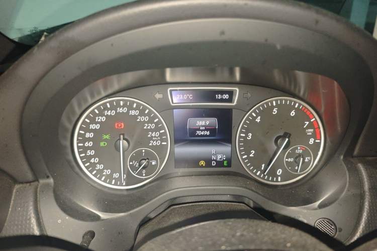 Used Mercedes-Benz A-Class 2015 A 180 Standard Model Instrument Cluster