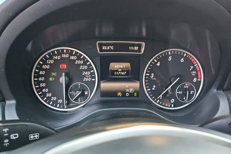 Used Mercedes-Benz A-Class 2015 A 180 Instrument Cluster
