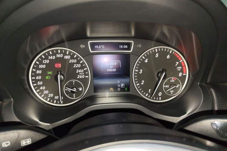 Used Mercedes-Benz A-Class 2015 A 180 Instrument Cluster