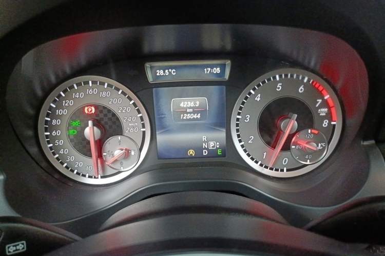 Used Mercedes-Benz A-Class 2015 A 200 Fashion Model Instrument Cluster