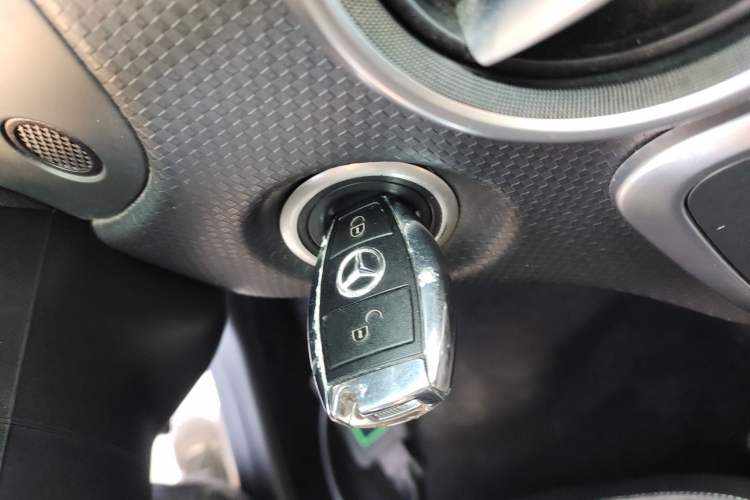 Used Mercedes-Benz A-Class 2015 A 200 Fashion Model Interior 1